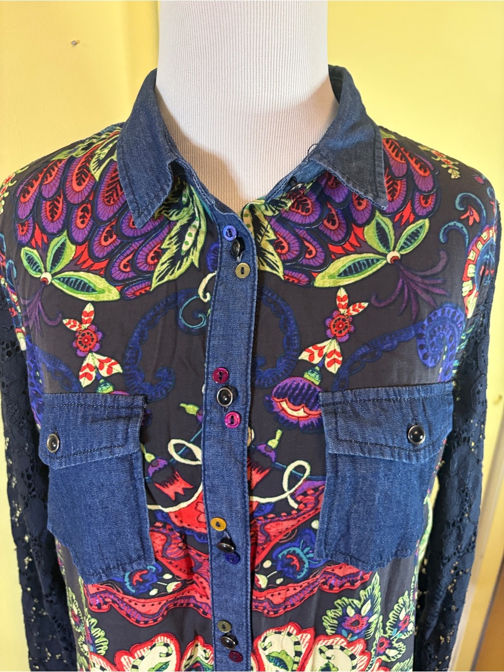 Desigual. Knitted Sleeves. Jean Top - Picture 3 of 13